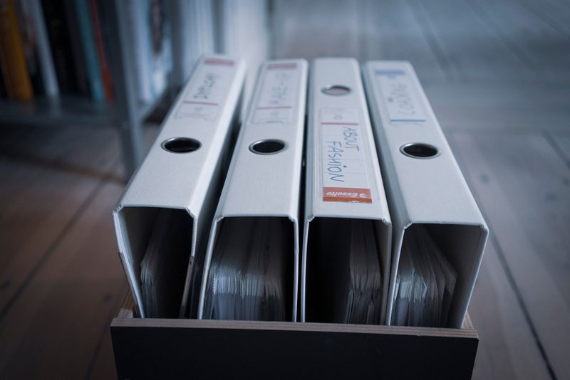 Fachverlage und Bildungsträger – Kalenderkonfektion und Bindung bei APOOL WERKE